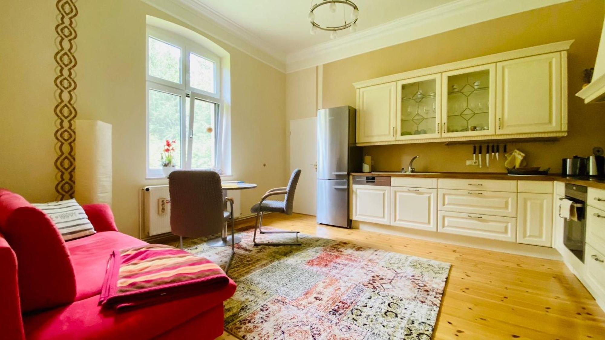 Ferienwohnung Villa Am Haussee 펠트베르크 외부 사진
