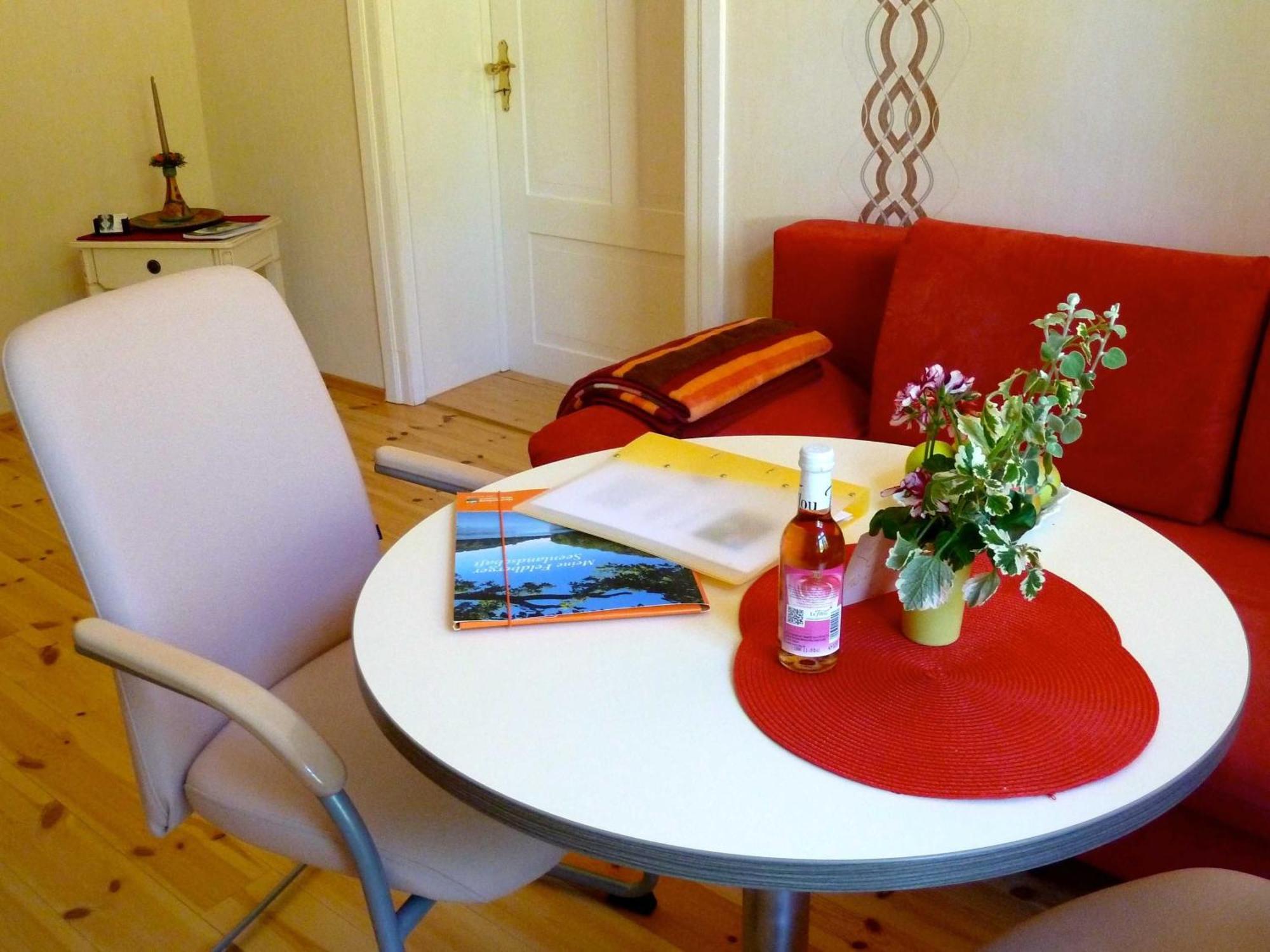 Ferienwohnung Villa Am Haussee 펠트베르크 외부 사진